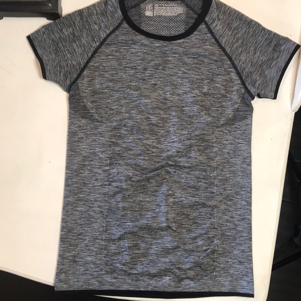 4/$25Victoria’s Secret VSX Sport Workout Top Small - Picture 8 of 8
